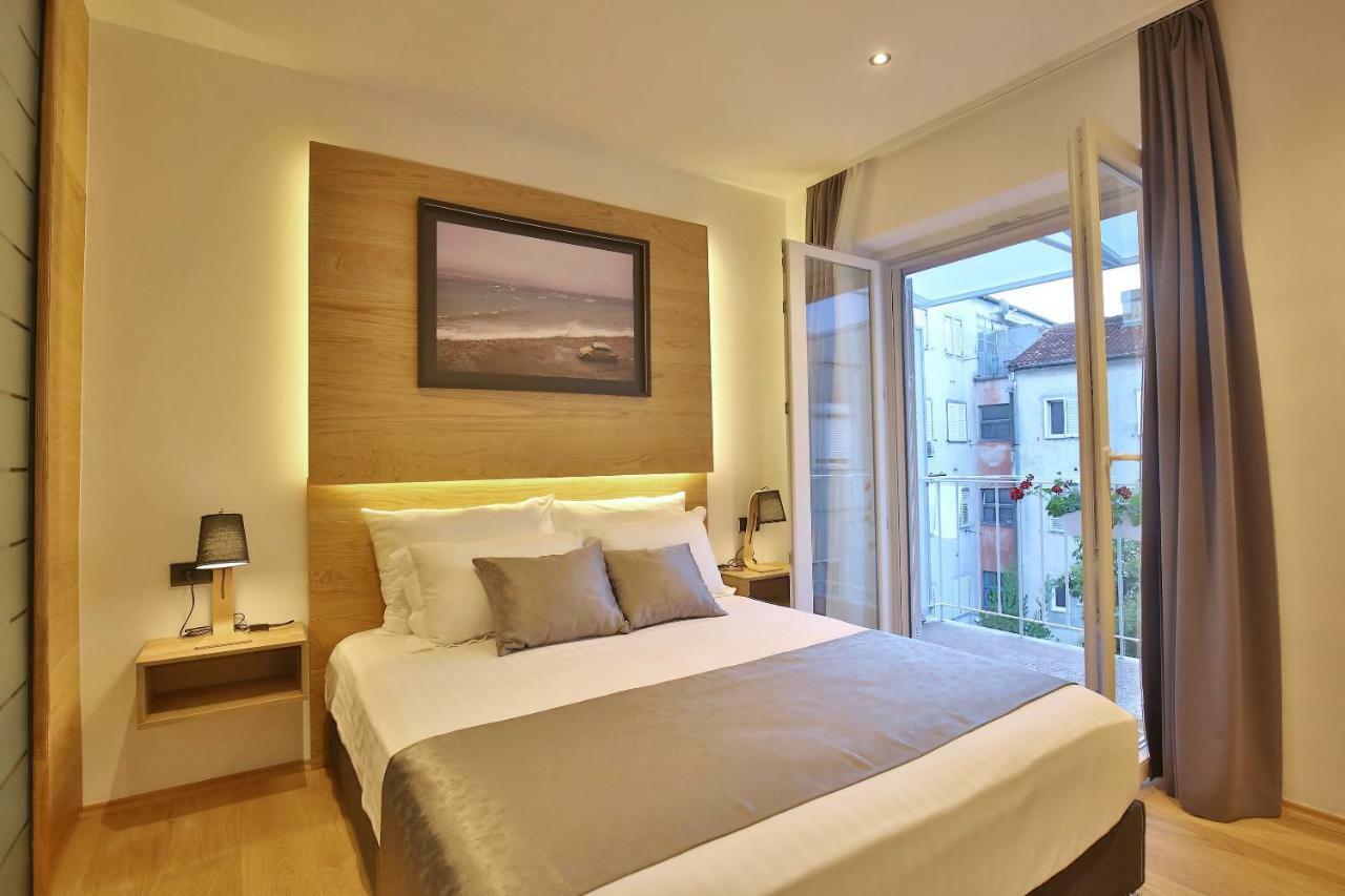 Rooms Bura I Jugo Zadar Exterior foto